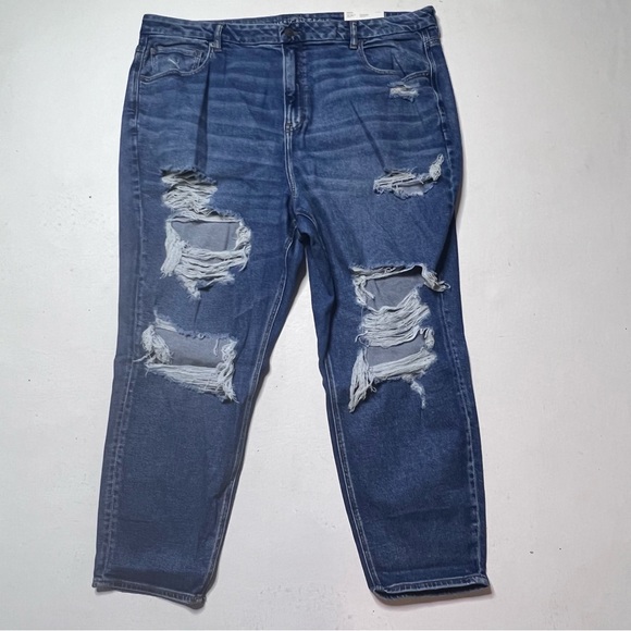 NWT Distressed American Eagle Outfitters Deep Waters Curvy Mom Jeans - Picture 1 of 5